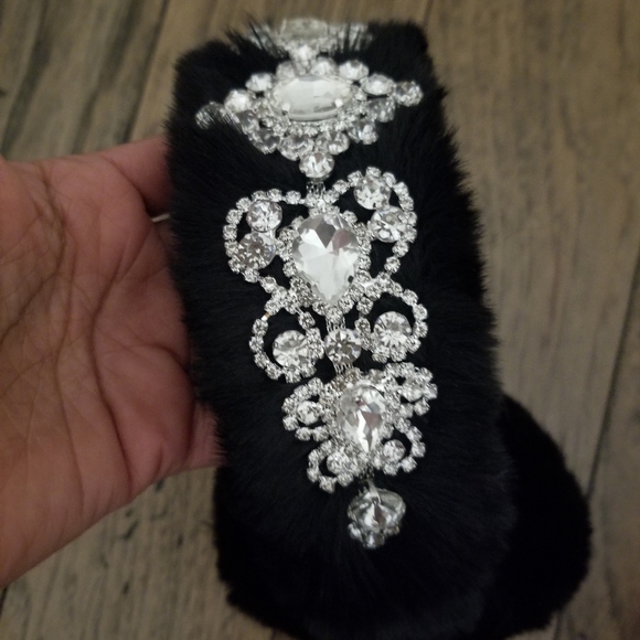 Black Faux Fur Crystal Emblellished Earmuffs Earwarmers Headband Headdress - Picture 8 of 10